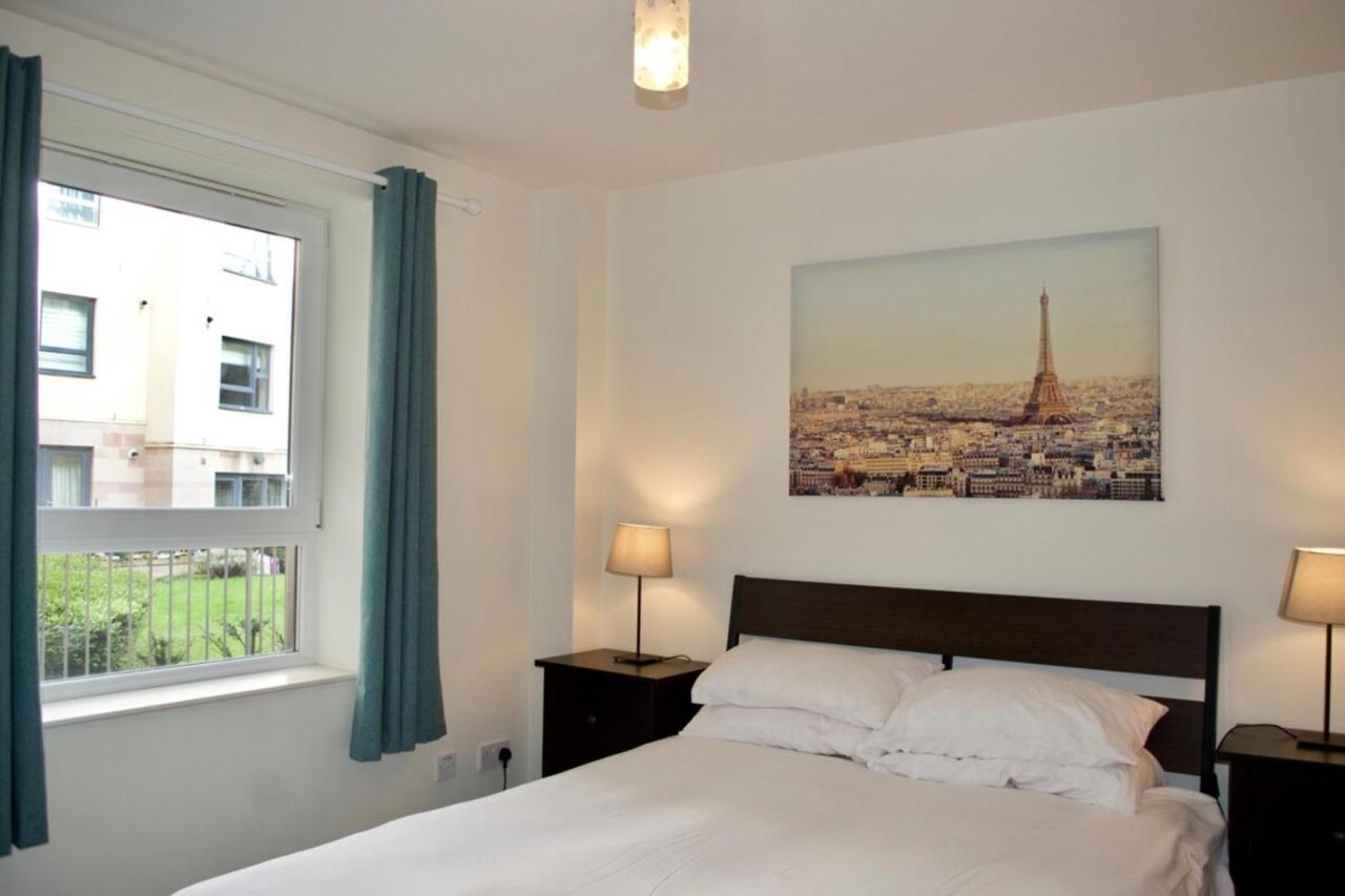 Modern 2 Bedroom City Centre Flat Edinburgh Bagian luar foto