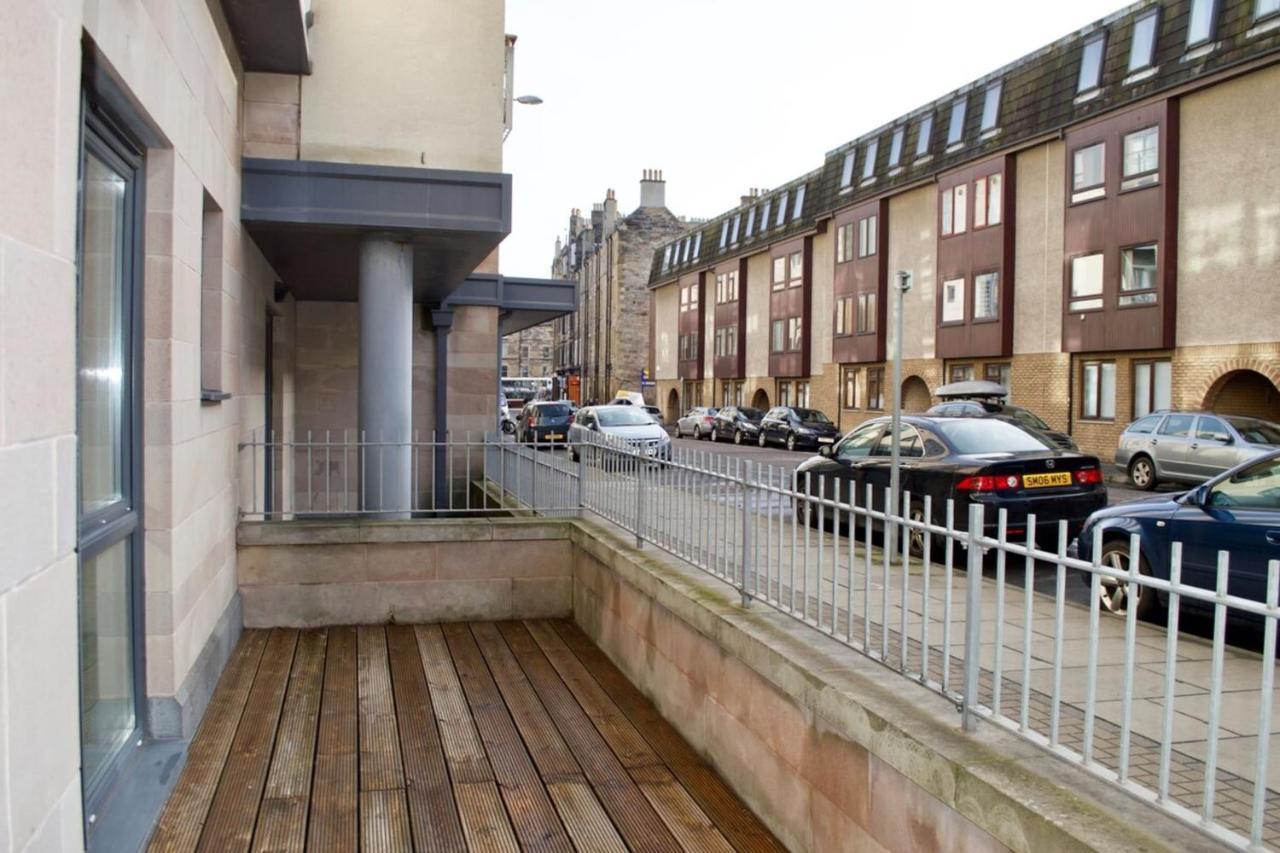 Modern 2 Bedroom City Centre Flat Edinburgh Bagian luar foto