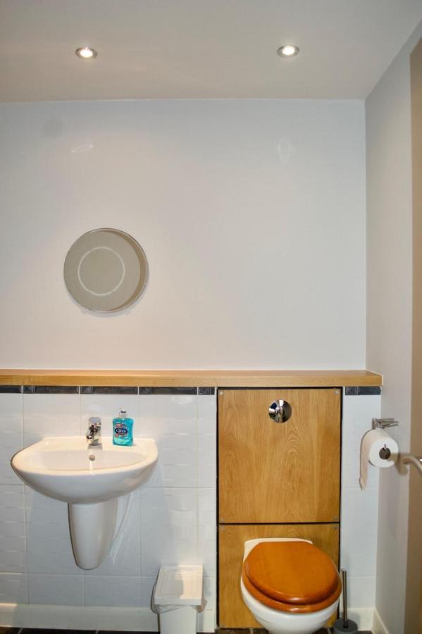 Modern 2 Bedroom City Centre Flat Edinburgh Bagian luar foto